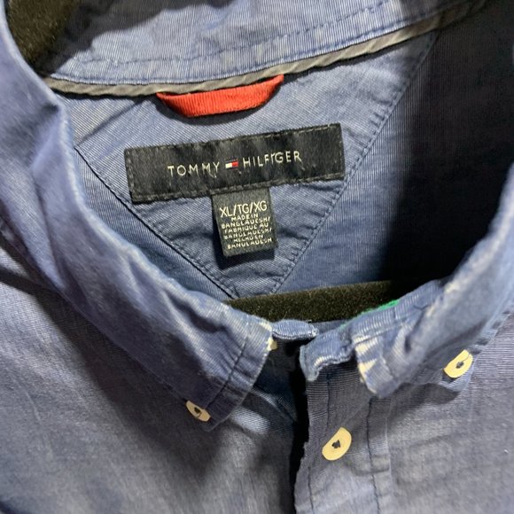 [SOLD] Tommy Hilfiger Men's Size XL Blue Button Down Long Sleeve Shirt - Picture 5 of 7